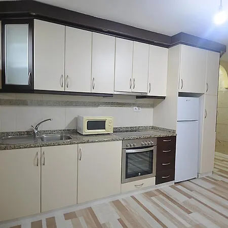 Playa Area Grande شقة سان فيسنتي دي أوغرفي